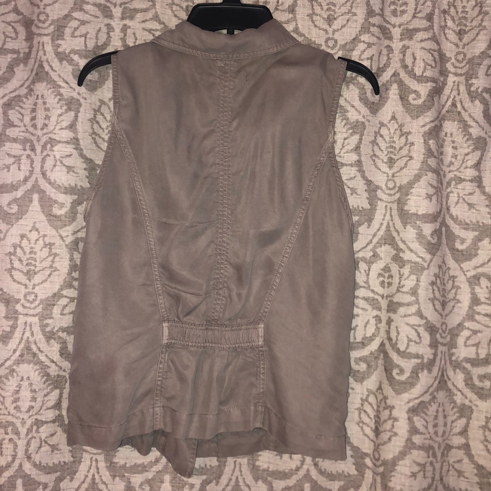 Gray Vest - image 2